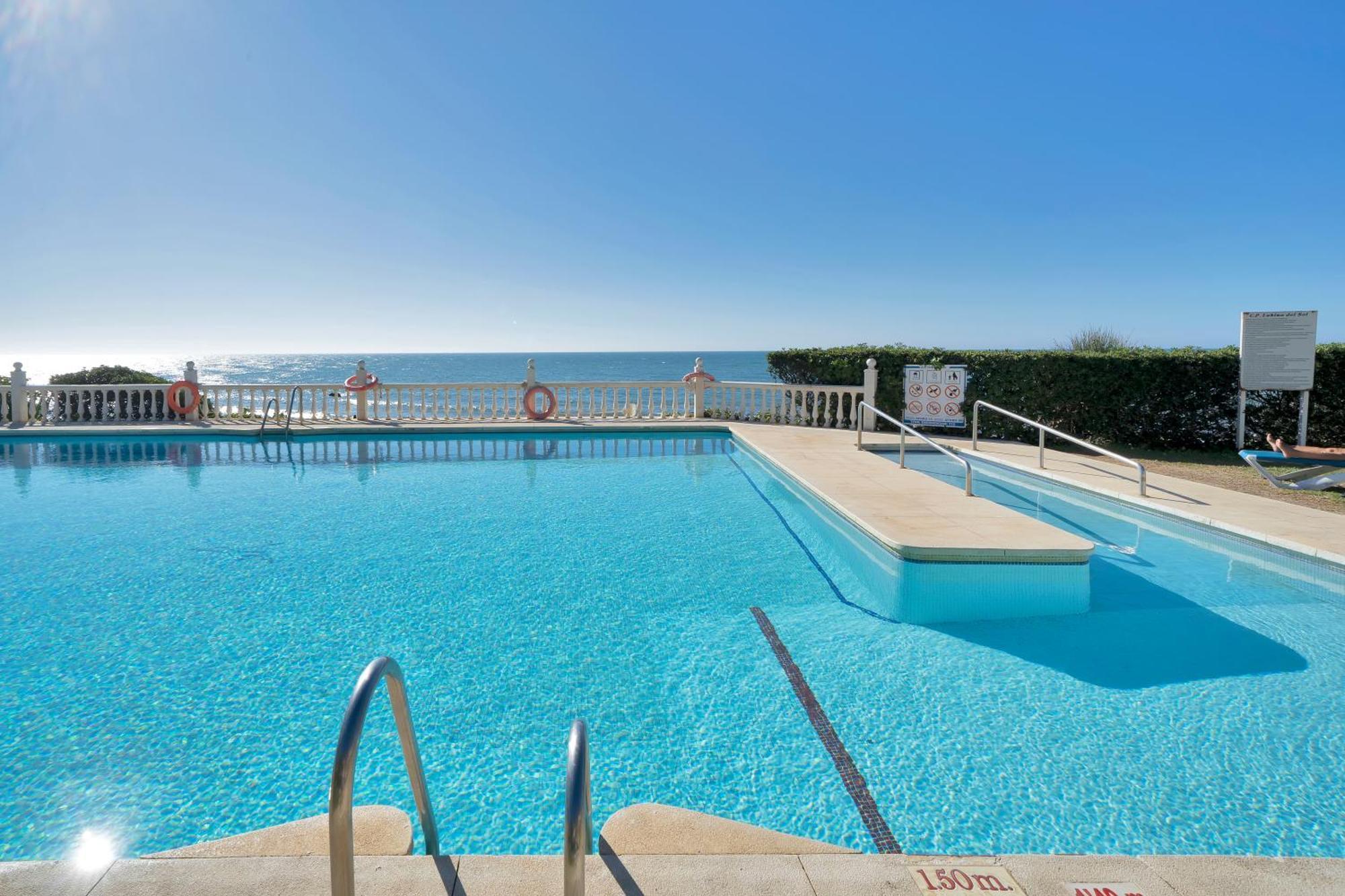 Casa Mar Apartamento Front Beach Con Wifi, Piscina, Padel Y Tenis - Lubina Del Sol Sitio de Calahonda المظهر الخارجي الصورة