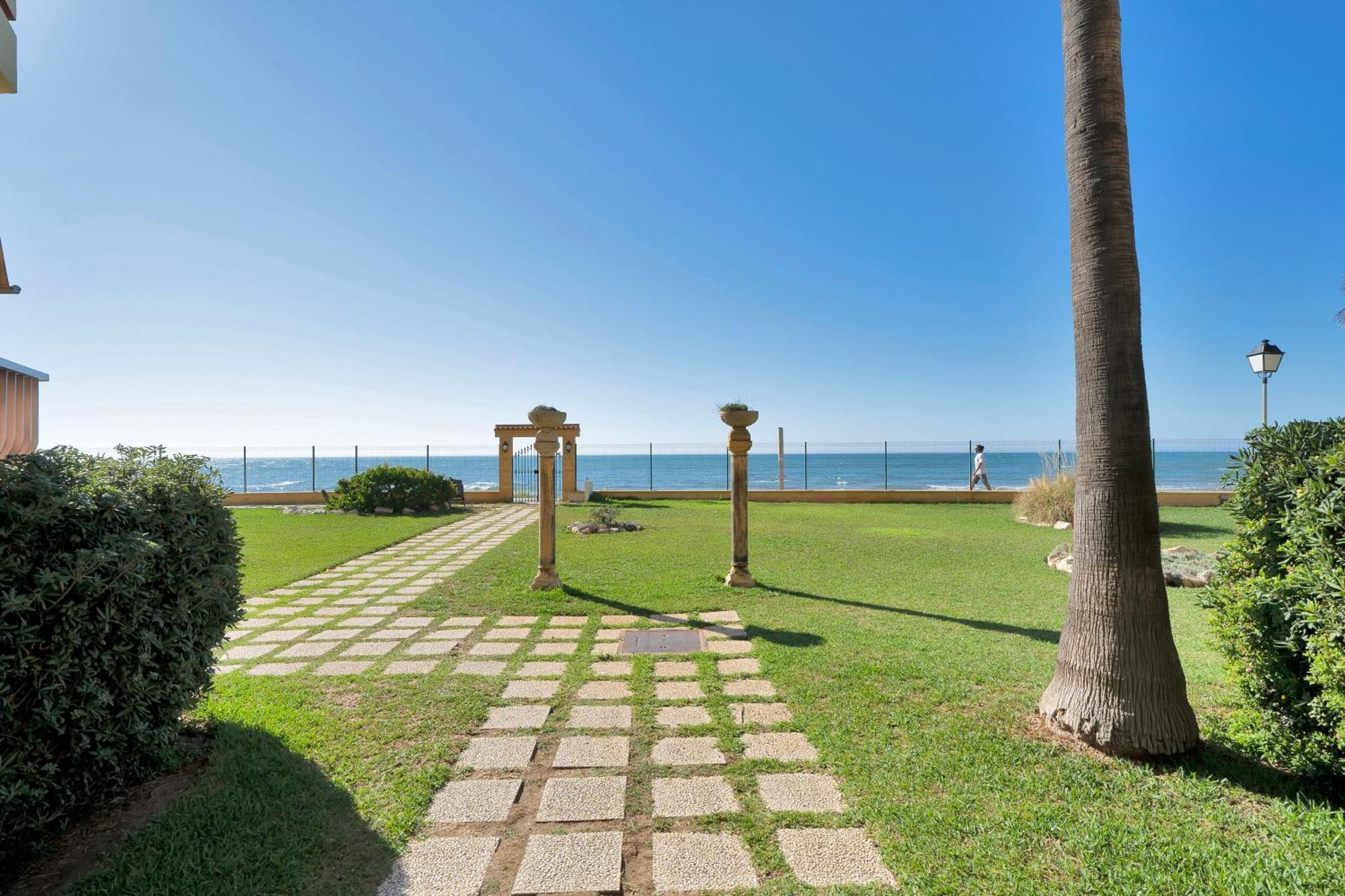 Casa Mar Apartamento Front Beach Con Wifi, Piscina, Padel Y Tenis - Lubina Del Sol Sitio de Calahonda المظهر الخارجي الصورة