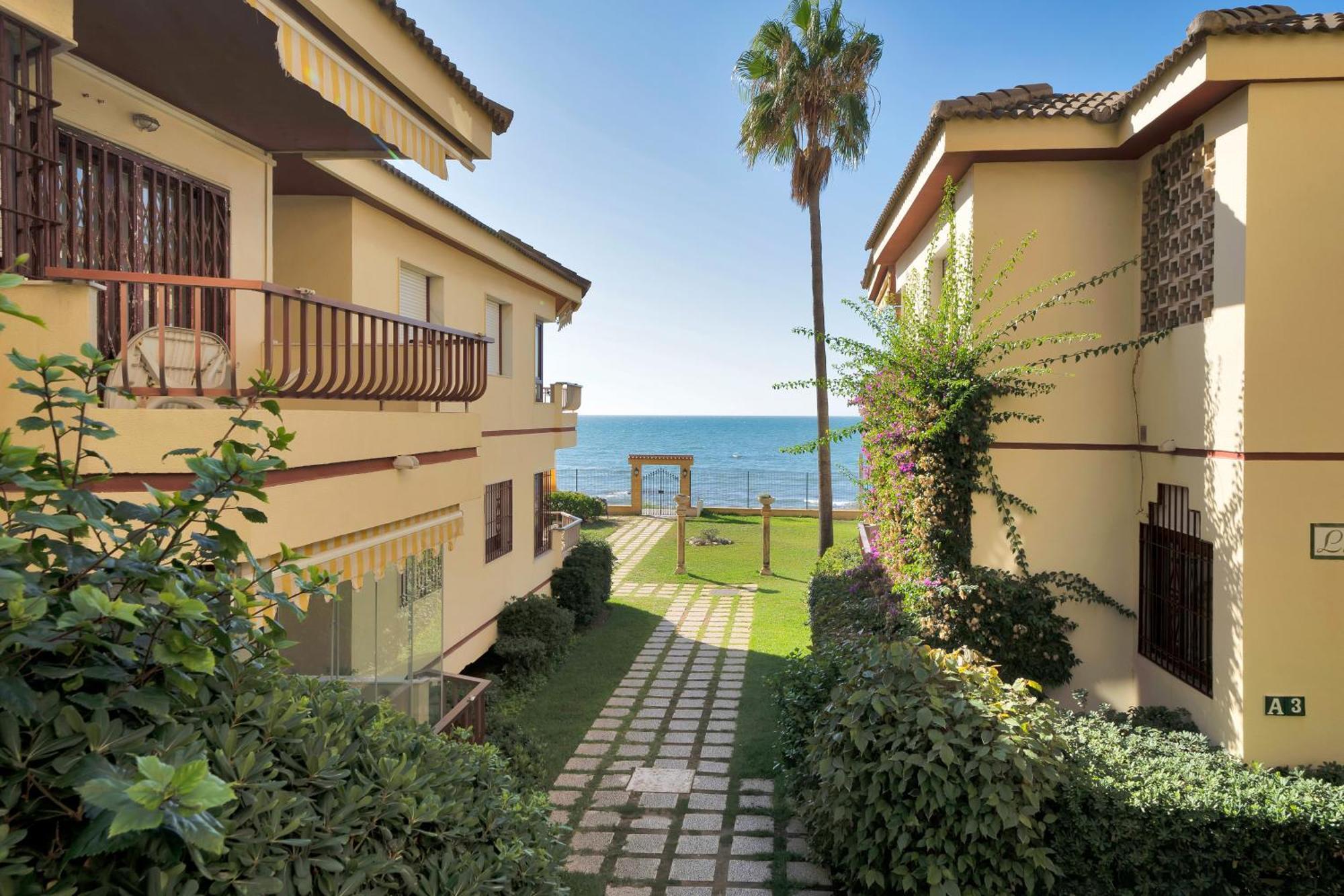 Casa Mar Apartamento Front Beach Con Wifi, Piscina, Padel Y Tenis - Lubina Del Sol Sitio de Calahonda المظهر الخارجي الصورة